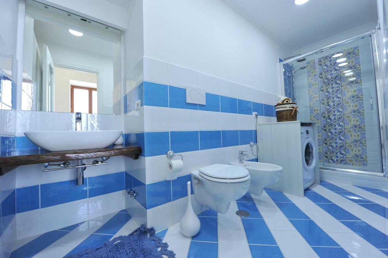 Mavi Apartments Пьяно-ди-Сорренто Экстерьер фото
