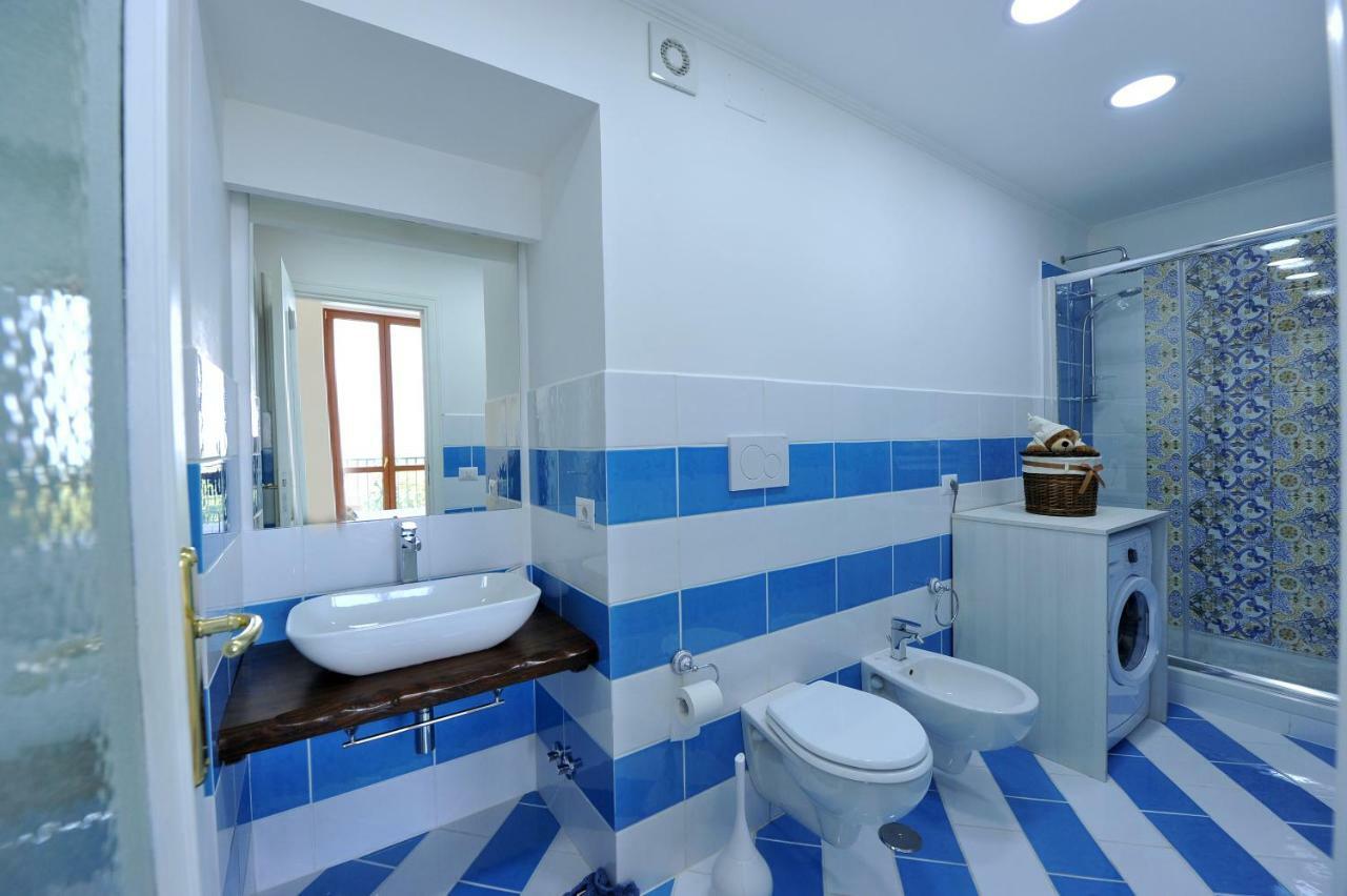 Mavi Apartments Пьяно-ди-Сорренто Экстерьер фото